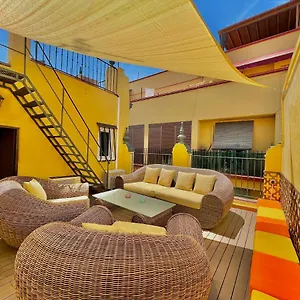 House -rooftop&jacuzzi -stayinseville Seville